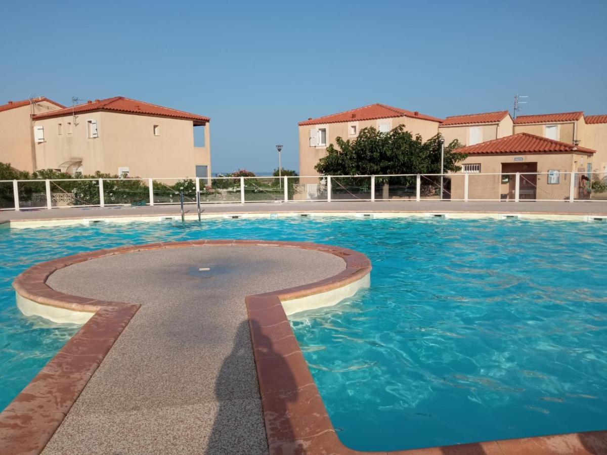 Villa 6 Couchages Spa Privatif, Acces Direct Mer, Piscine Le Barcarès Kültér fotó