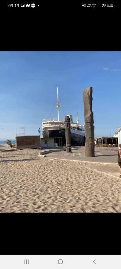 Villa 6 Couchages Spa Privatif, Acces Direct Mer, Piscine Le Barcarès Kültér fotó